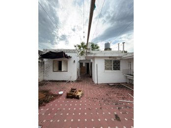 VENDO CASA 2 DORMITORIOS - APTA CREEDITO