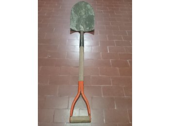 Pala usada en buen estado 102CM de largo
