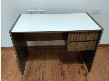 VENDO ESCRITORIO Y ARCHIVERO MARCA PLATINUM–MUY BUEN ESTADO