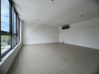 VENDO HERMOSO Y AMPLIO MONO EN ZONA PARQUE