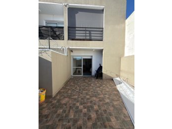 VENDO DEPARTAMENTO TODO AMOBLADO - IDEAL RENTA.