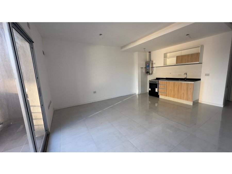 EN VENTA HERMOSO DPTP APTO CREDITO - ZONA SAENZ PEÑA