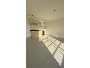 EN VENTA HERMOSO DPTP APTO CREDITO - ZONA SAENZ PEÑA