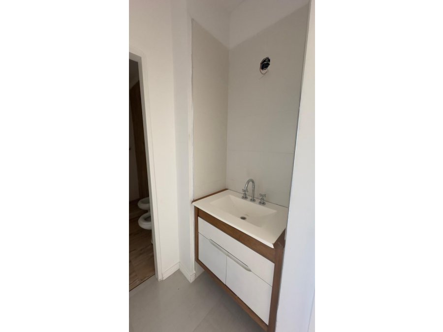 EN VENTA HERMOSO DPTP APTO CREDITO - ZONA SAENZ PEÑA