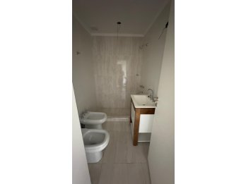 EN VENTA HERMOSO DPTP APTO CREDITO - ZONA SAENZ PEÑA