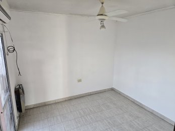 Casa en Oro Verde dos dormitorios con cochera apta crédito