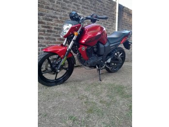 VENDO YAMAHA FZ