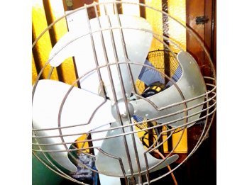 Ventilador De Pie Antiguo Vintage Siam