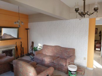 VENDO GRAN CASA BARRIO TORTUGUITA PARANA