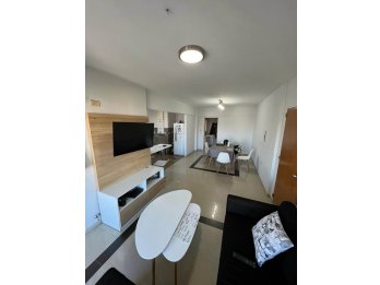 Se vende hermoso departamento en calle Victoria.
