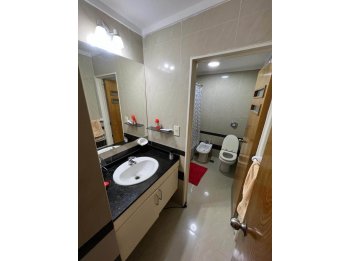Se vende hermoso departamento en calle Victoria.
