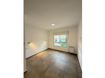 Se alquila hermoso departamento en zona plaza Saenz Peña