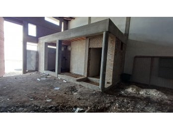 Vende Galpon sobre calle Roque Saenz Peña
