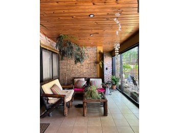 🔻 ¡BAJÓ DE PRECIO! 🔻 🏡 Casa con parque y pileta en Paraná