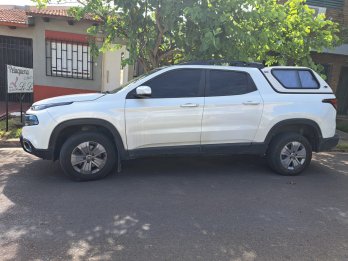 Fiat Toro 1.8 Freedom 4X2 At. Créditos prendarios.-