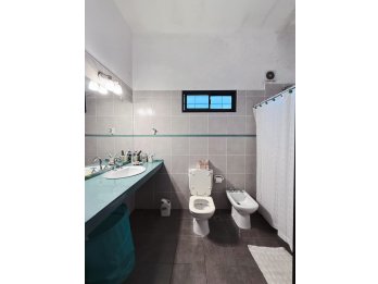 🏡 CASA + ESTUDIO PROFESIONAL EN VENTA