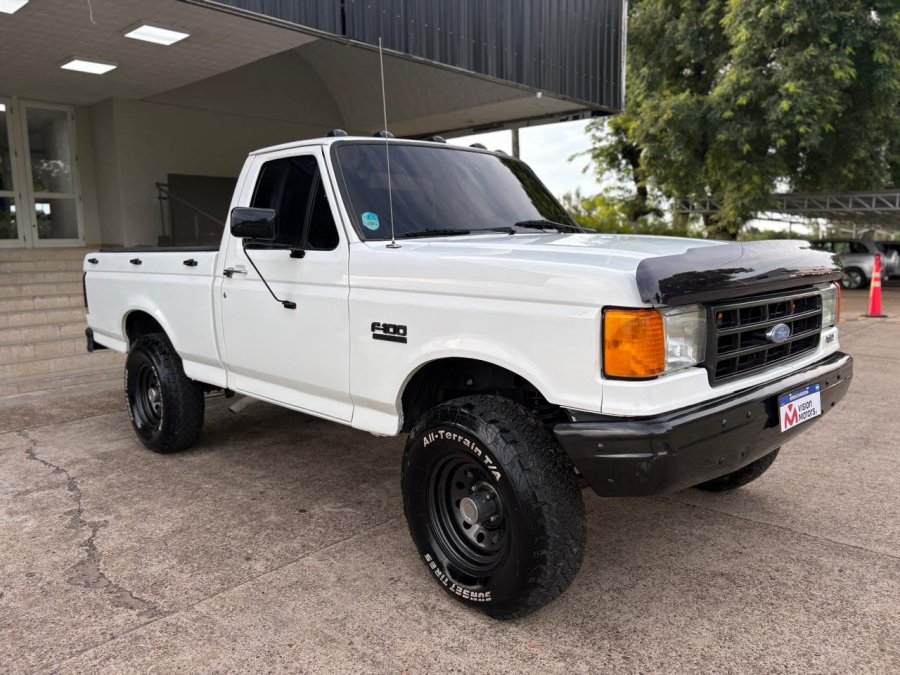 FORD F-100 3.6 Nafta/GNC. Recibo vehiculos