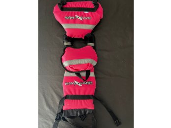 Vendo Salvavidas de ni&ntilde;a / o de hasta 30 Kg impecable
