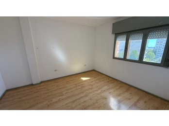 SE ALQUILA DEPTO DE 2 DORM EN ALAMEDA DE LA FEDERACION.