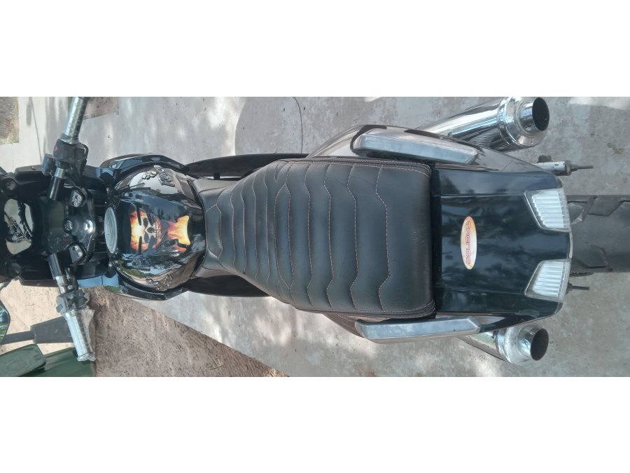 Bajaj rouser 220