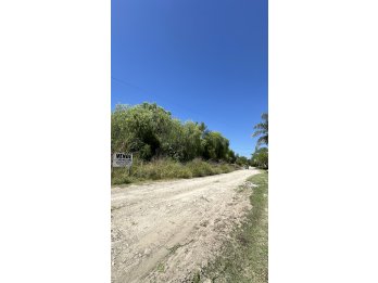 Vendemos lote zona toma vieja calle el Cambará