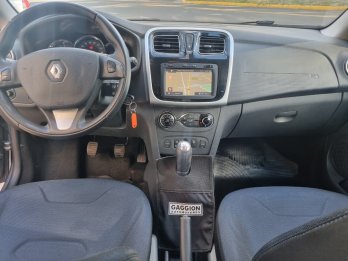 Único Sandero 1.6 Privilege MT / 2016 (impecable)