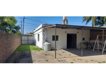 Casa a refaccionar en KM 5 y 1/2.