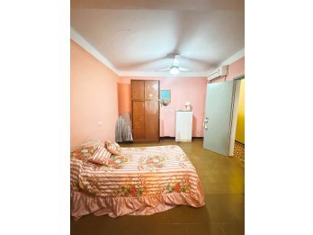 Venta Casa 2 dormitorios + Local Av de las Américas /Paracao