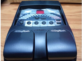 PEDALERA DIGITECH