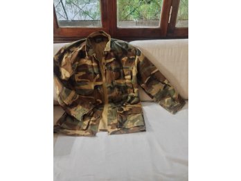 Uniforme camuflado