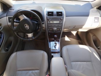 TOYOTA COROLLA 2011 SE-G 185.000 KILOMETROS