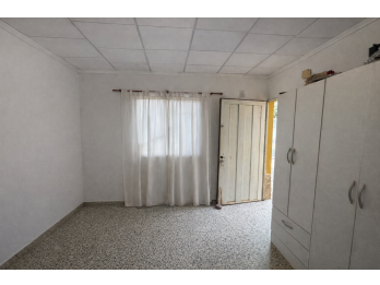 VENDO CASA SOBRE GDOR CRESPO Y ALTE. BROWN