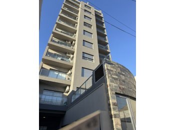 Seminuevo 1 Dormitorio Plaza Saenz Pe&ntilde;a 6 piso