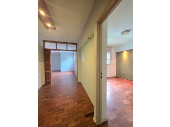 EXCELENTE UBICACION EN MICROCENTRO