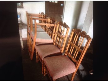Vendo mesa extensible y ocho sillas