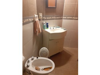 VENDO MONOAMBIENTE CON COCHERA EN PARANA