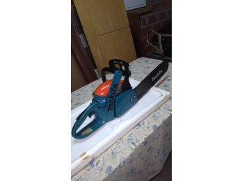 Motosierra Makita alemana