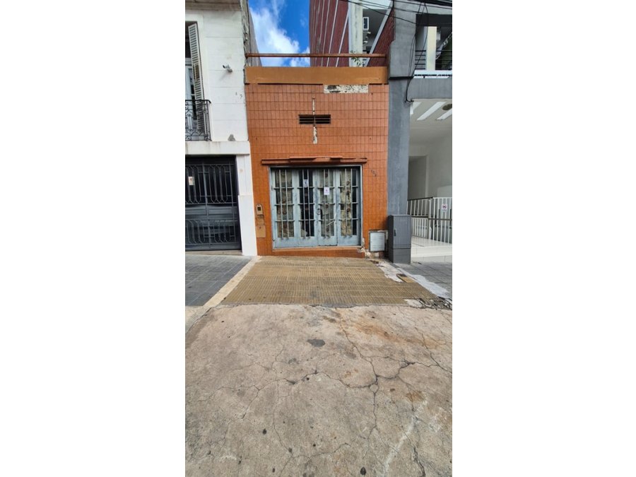 CASA A REMODELAR CALLE IRIGOYEN