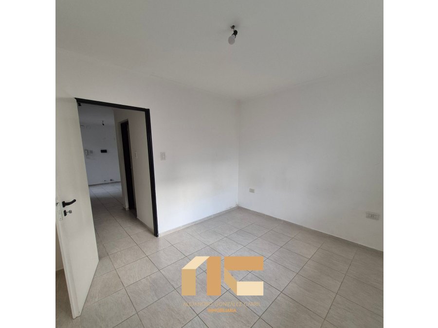 Departamento 1 Dorm. en venta calle B. Grella