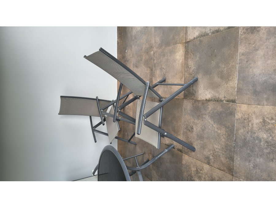 Juego exterior aluminio , 3 sillones reclinables y sombrilla