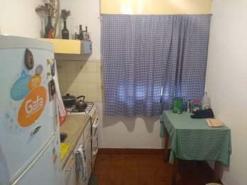 ALQUILO DPTO PB - 1 DORM C/COCHERA - PELLEGRINI (CASI CARBÓ)