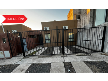 ¡EXCELENTE CASA APTA CRÉDITO! 🏡
