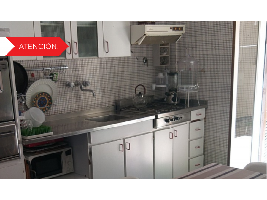 CASA EN ZONA RESIDENCIAL - 3 HABITACIONES - 3 BAÑOS