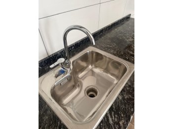 En venta departamento tres dormitorios zona centro !
