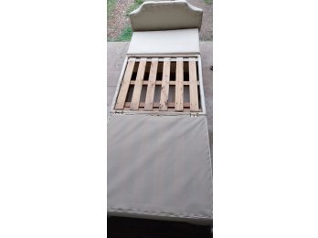 VENDO SILLON CAMA  MUY BUENO