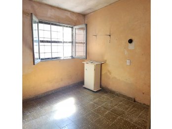 Casa a REFACCIONAR en Venta - Don Bosco y Circunvalacion