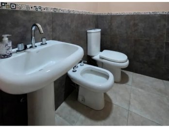 Vendo casa Av. Ramírez al 2800