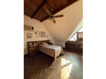 VENTA - GRAN CHALET de estilo único
