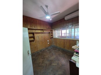 VENTA CASA A REFACCIONAR