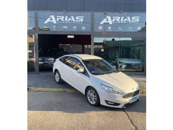 Ford Focus $12.000.000 y cuotas